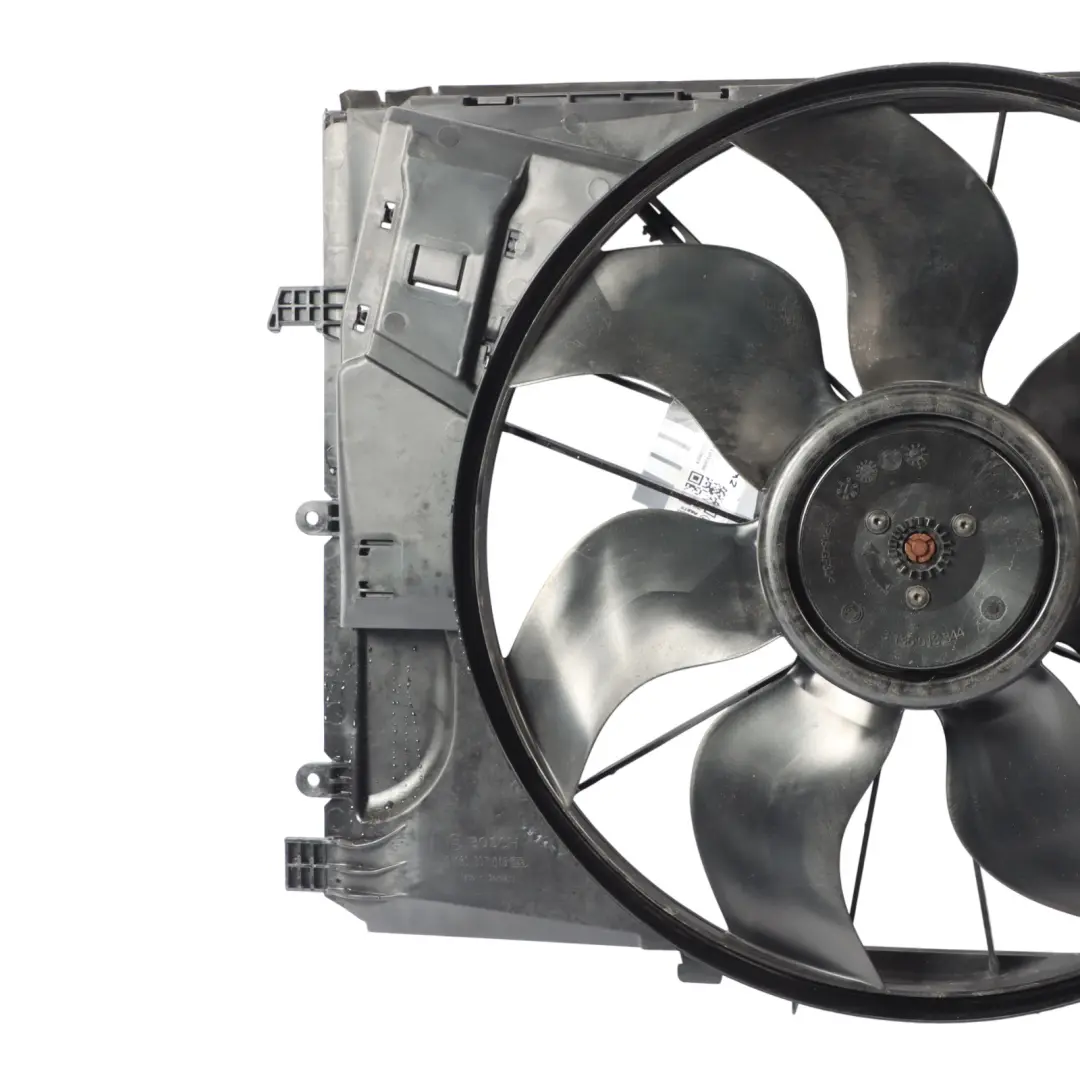 Ventilateur De Radiateur pour Mercedes W204 à propos du numéro de pièce A2045000193 Mercedes W204 Ventilateur De Radiateur - SKU A2045000193 - Numéro de pièce A2045000193