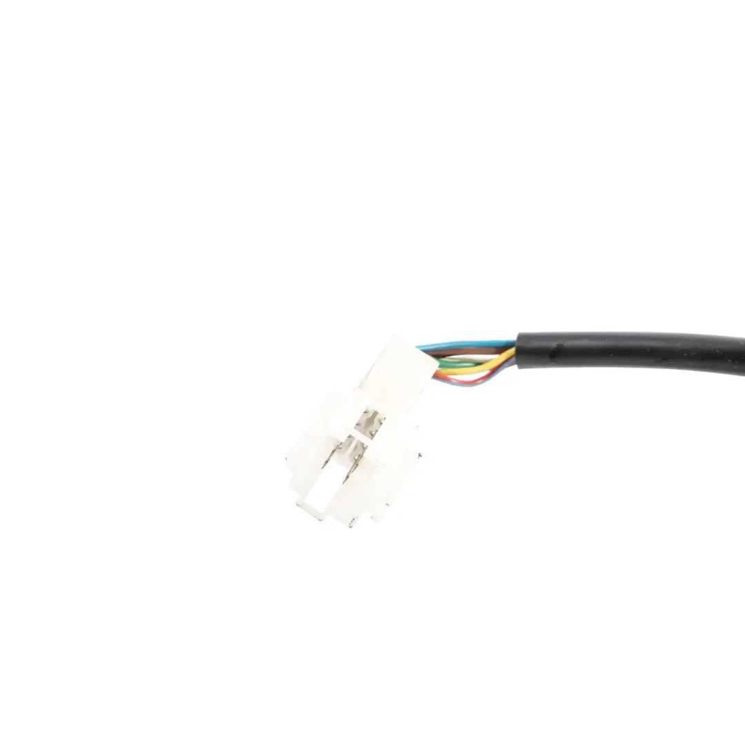 Mercedes W212 Prowadnica Rolety Tył Prawo A2128203042 - SKU A2128203042-4 - Numer Części A2048203042