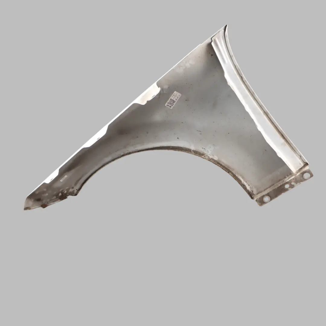 Mercedes W204 Błotnik Prawy Przedni Calcite White - 650 - SKU A2048801418-CW - Numer Części A2048801418