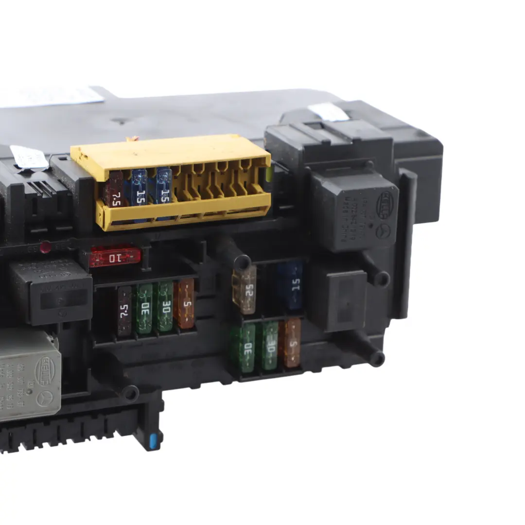 SAM Control Module Unit Fuse Box to Mercedes S204 Estate Rear with Part number A2049060805 Mercedes S204 Estate Rear SAM Control Module Unit Fuse Box - SKU A2049060805-1 - Part number A2049060805