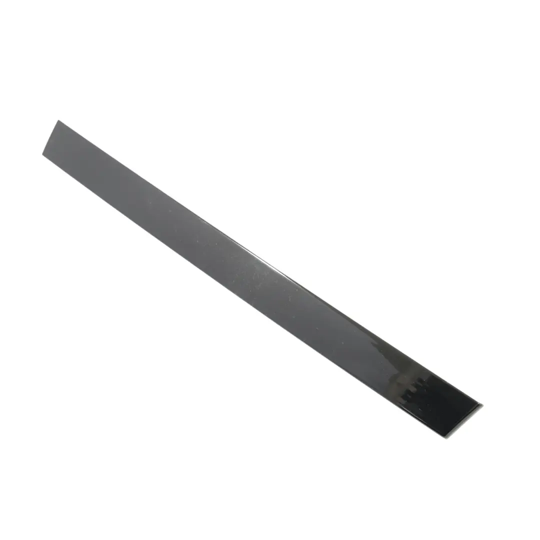 Mercedes W205 Finestrino Posteriore Striscia Verticale Sinistra - SKU A2057300319 - Numero di parte A2057300319