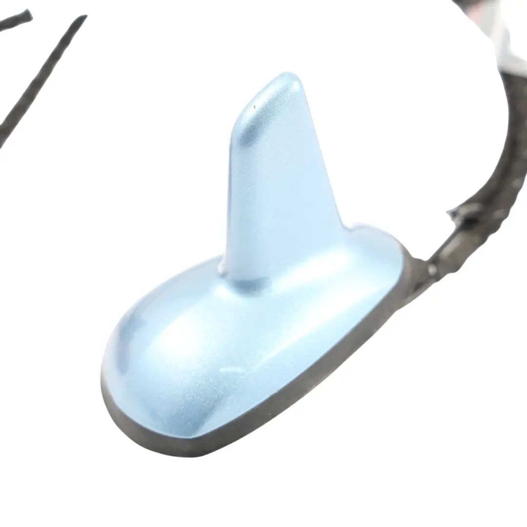 Antenna Tetto Mercedes W211 W212 Aerial Shark Indigolite Blue - 230 per con numero di parte A2118208475 Antenna Tetto Mercedes W211 W212 Aerial Shark Indigolite Blue - 230 - SKU A2118208475-INB - Numero di parte A2118208475