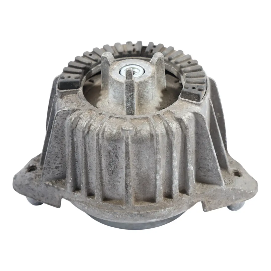 Bancada Motor Mercedes W204 W212 Diesel OM651 Derecho Soporte para con número de pieza A2122404217 Bancada Motor Mercedes W204 W212 Diesel OM651 Derecho Soporte - SKU A2122404217 - Número de pieza A2122404217