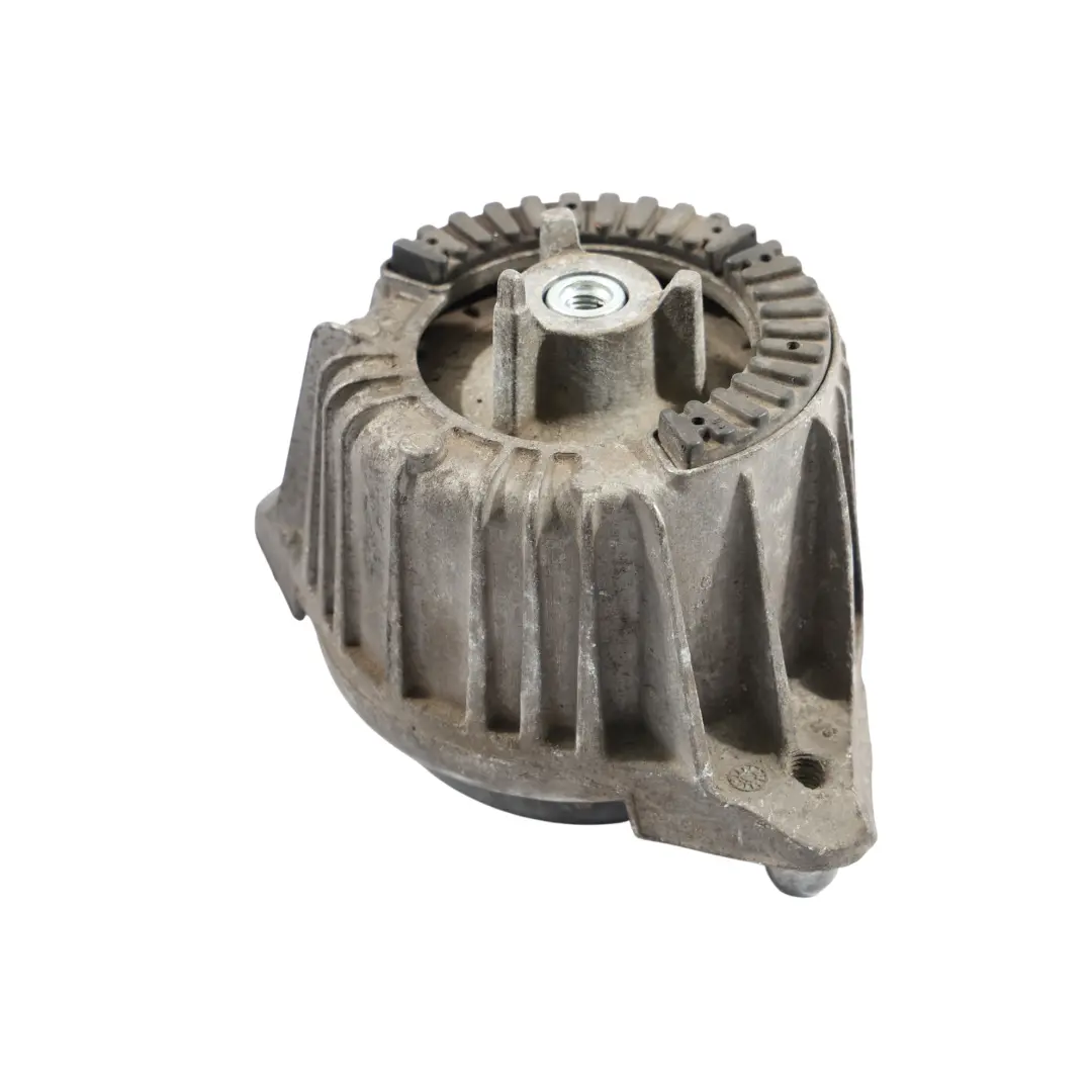 Mount Mercedes W204 W212 Diesel OM651 Right O/S Support to Engine with Part number A2122404217 Engine Mount Mercedes W204 W212 Diesel OM651 Right O/S Support - SKU A2122404217 - Part number A2122404217