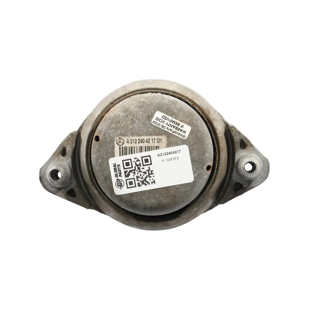 Supporto Motore Mercedes W204 W212 Diesel OM651 Destro per con numero di parte A2122404217 Supporto Motore Mercedes W204 W212 Diesel OM651 Destro - SKU A2122404217 - Numero di parte A2122404217