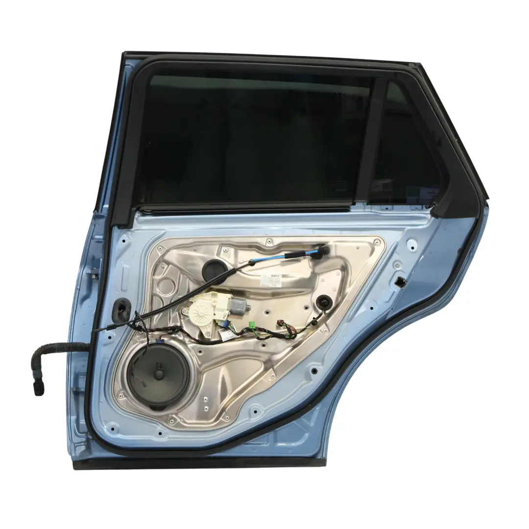 Tür Hinten Rechts Indigolite Blue Metallic - 230 für Mercedes S212 Kombi mit Teilenummer A2127300405 Mercedes S212 Kombi Tür Hinten Rechts Indigolite Blue Metallic - 230 - SKU A2127300405-INB - Teilenummer A2127300405