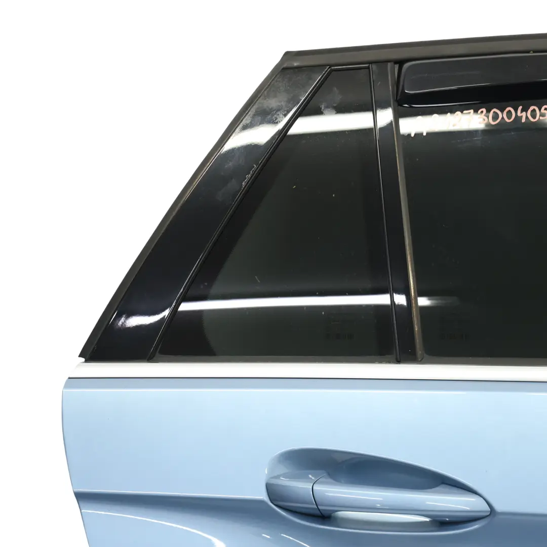Puerta Trasera Derecha Indigolite Blue Metallic - 230 para Mercedes S212 Estate con número de pieza A2127300405 Mercedes S212 Estate Puerta Trasera Derecha Indigolite Blue Metallic - 230 - SKU A2127300405-INB - Número de pieza A2127300405