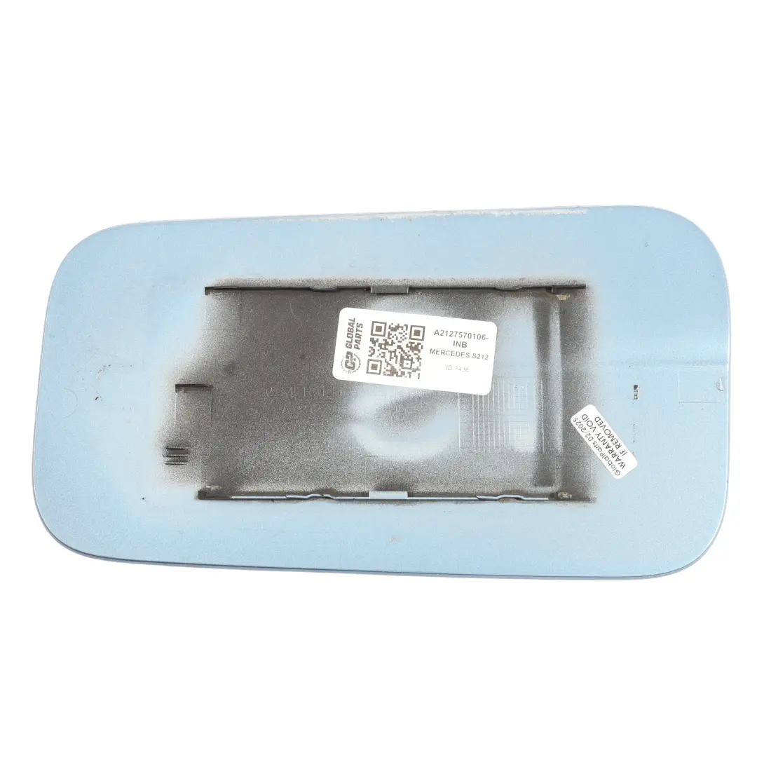 Coperchio Sportello Carburante Riempimento Indigolite Blue - 230 per Mercedes W212 con numero di parte A2127570106 Mercedes W212 Coperchio Sportello Carburante Riempimento Indigolite Blue - 230 - SKU A2127570106-INB - Numero di parte A2127570106