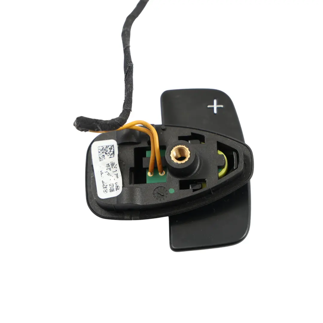 Paleta cambio Mercedes W204 W212 Volante Marcha Inferior SET para con número de pieza A2185400662 Paleta cambio Mercedes W204 W212 Volante Marcha Inferior SET - SKU A2185400662-1 - Número de pieza A2185400662