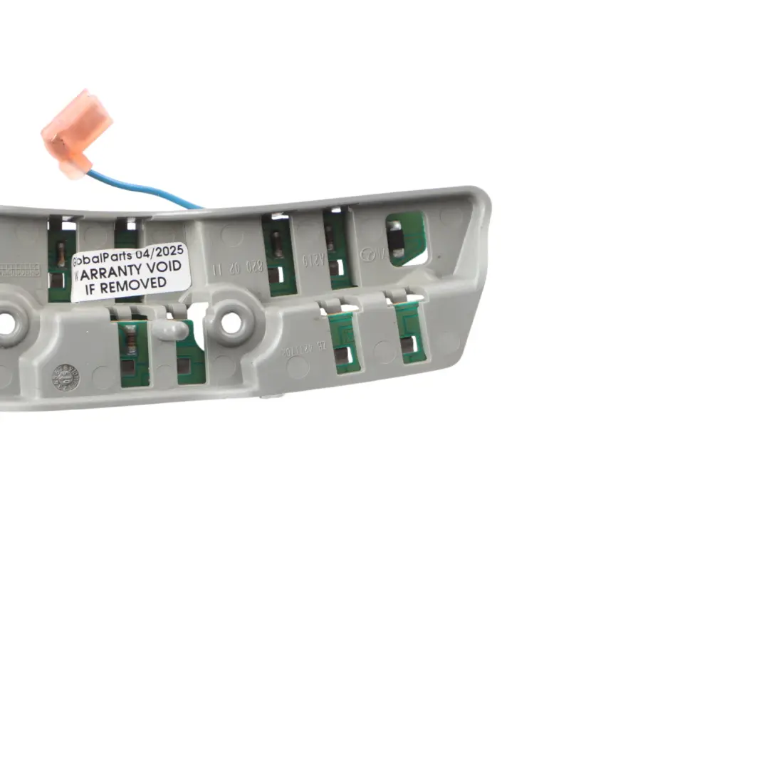 Heckklappe Lampe Glühbirne Platte Hinten Rechts für Mercedes CLS C219 mit Teilenummer A2198200211 Mercedes CLS C219 Heckklappe Lampe Glühbirne Platte Hinten Rechts - SKU A2198200211 - Teilenummer A2198200211