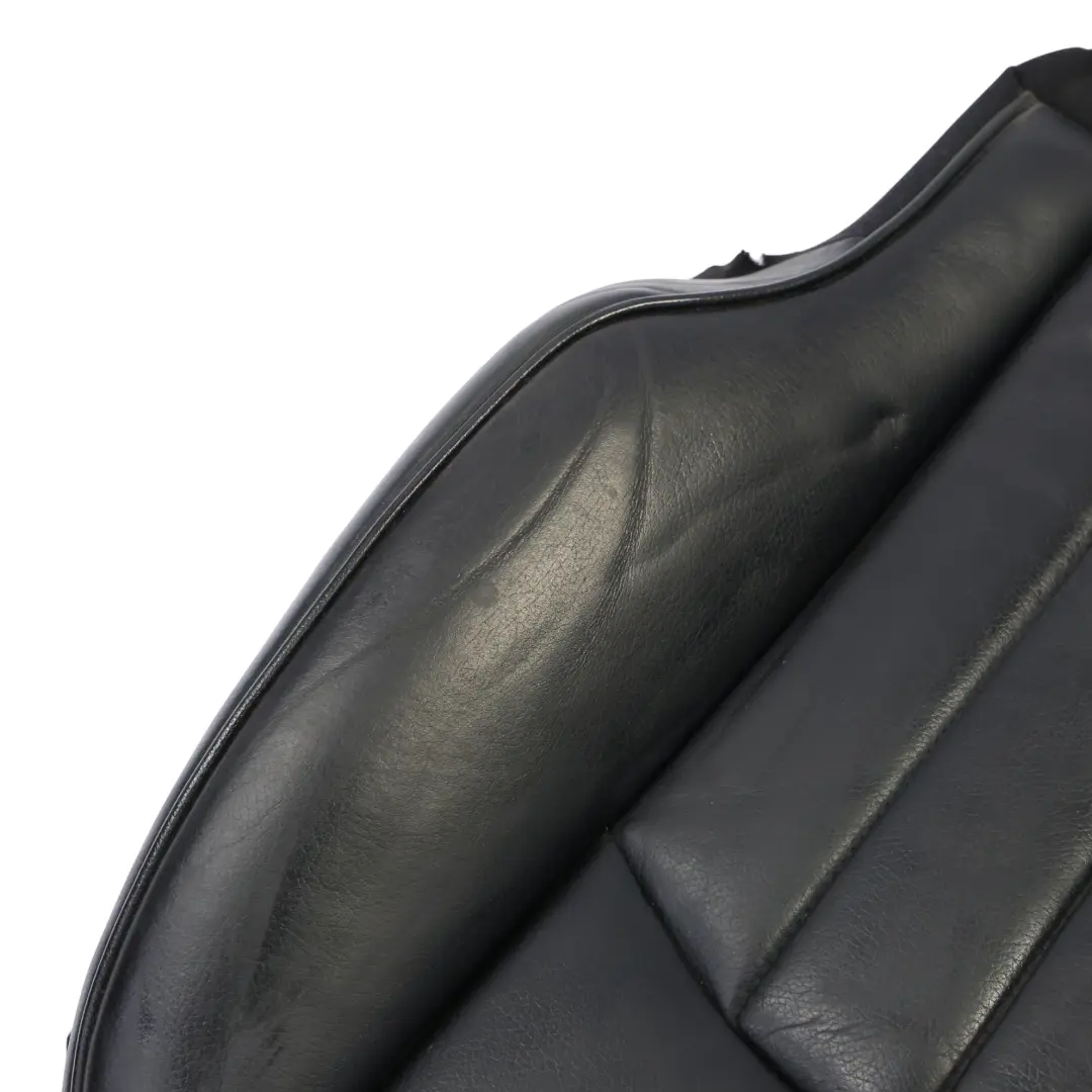 W219 Sedile Anteriore Destro Rivestimento Riscaldato Pelle Nera per Mercedes con numero di parte A2199102246 Mercedes W219 Sedile Anteriore Destro Rivestimento Riscaldato Pelle Nera - SKU A2199102246 - Numero di parte A2199102246