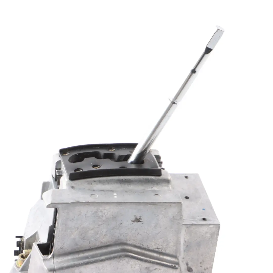 Gearbox Shift Selector Knob to Mercedes W220 Automatic with Part number A2202672524 Mercedes W220 Automatic Gearbox Shift Selector Knob - SKU A2202672524 - Part number A2202672524