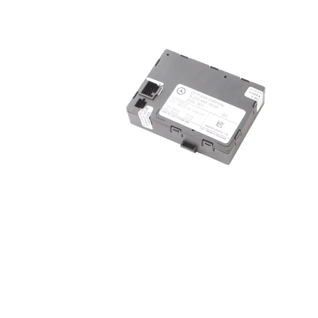 Central Gateway Control Unit Module ECU to Mercedes W220 with Part number A2204451900 Mercedes W220 Central Gateway Control Unit Module ECU - SKU A2204451900 - Part number A2204451900