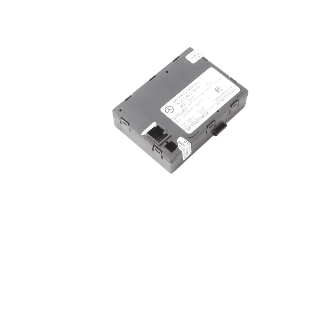 Central Gateway Control Unit Module ECU to Mercedes W220 with Part number A2204451900 Mercedes W220 Central Gateway Control Unit Module ECU - SKU A2204451900 - Part number A2204451900