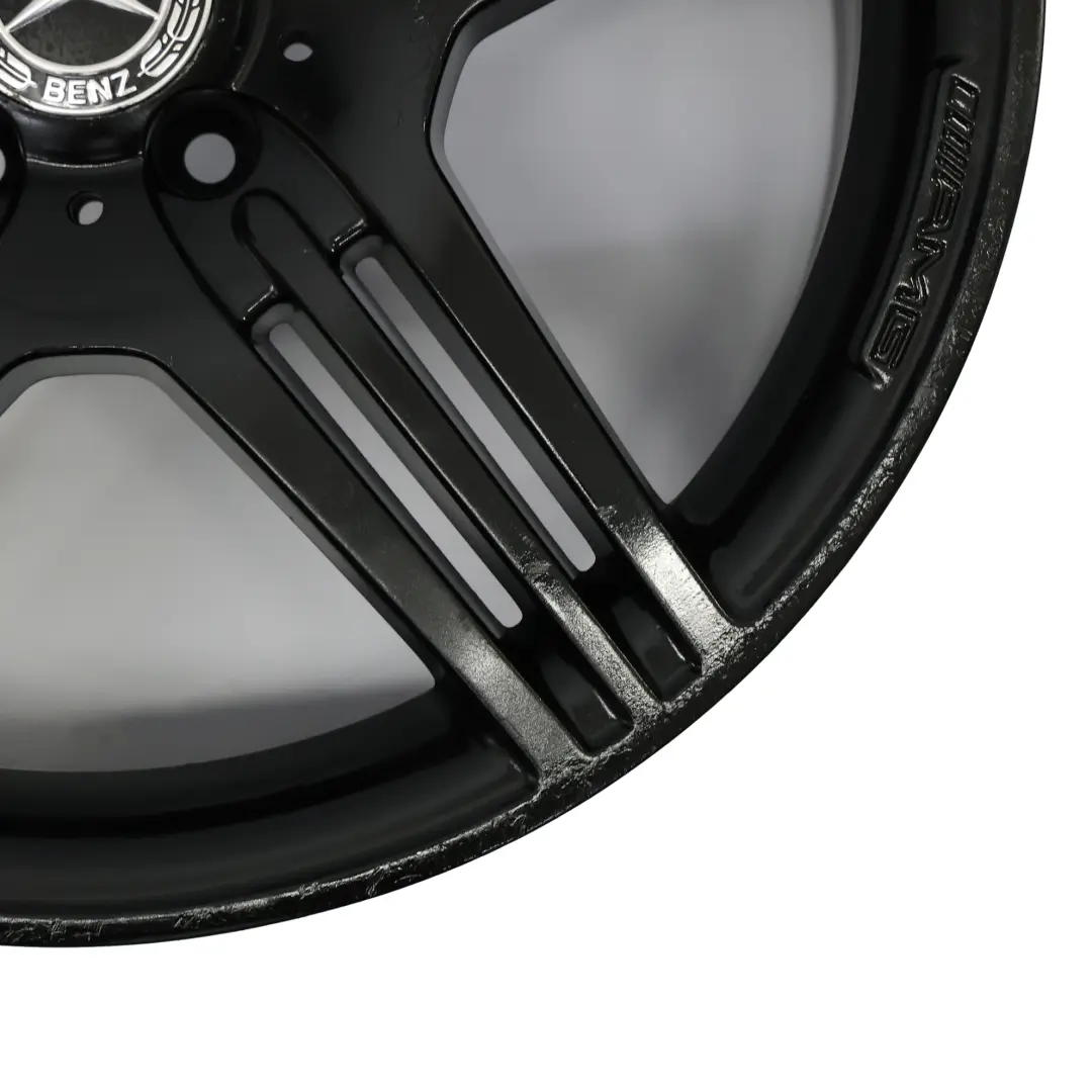 Jante Avant En Alliage Noir AMG 19" 8.5J ET:30 pour Mercedes SL R230 à propos du numéro de pièce A2304015402 Mercedes SL R230 Jante Avant En Alliage Noir AMG 19" 8.5J ET:30 - SKU A2304015402-1 - Numéro de pièce A2304015402