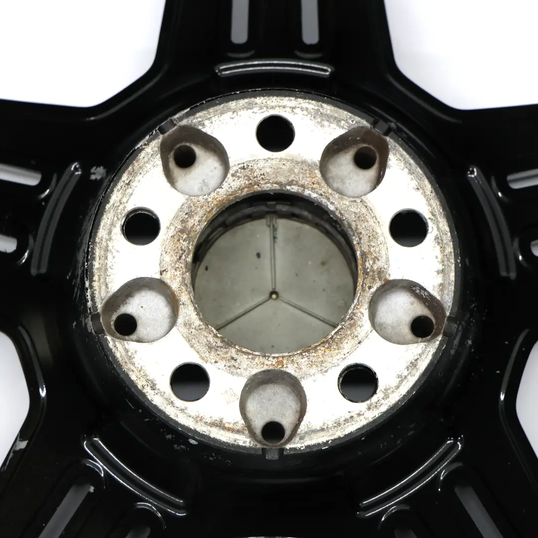 Jante Arrière En Alliage Noir AMG 19" 9.5J ET:31 pour Mercedes SL R230 à propos du numéro de pièce A2304015502 Mercedes SL R230 Jante Arrière En Alliage Noir AMG 19" 9.5J ET:31 - SKU A2304015502-1 - Numéro de pièce A2304015502