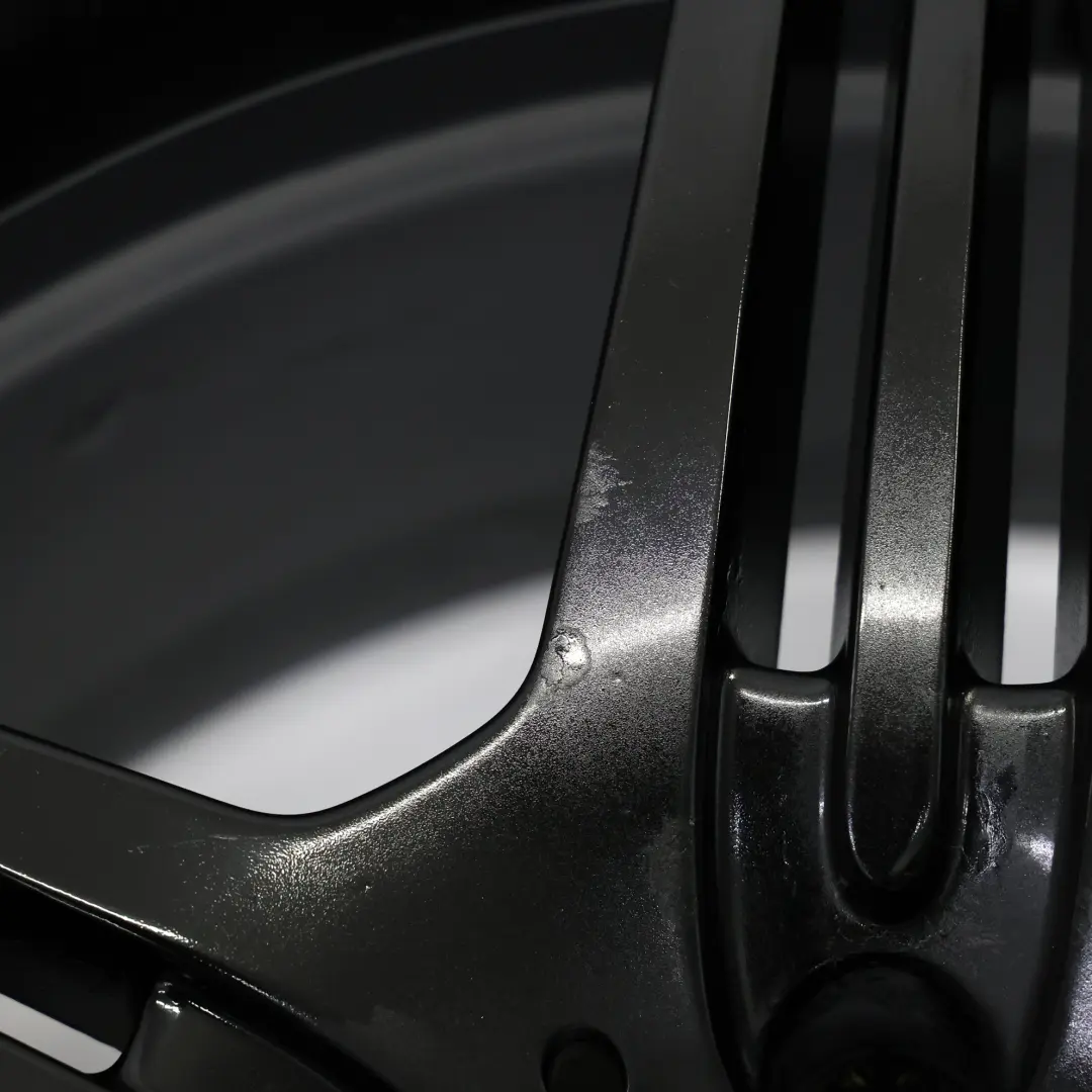 Hinterrad Schwarz Felge 19" 9.5J ET:31 für Mercedes SL R230 AMG mit Teilenummer A2304015502 Mercedes SL R230 AMG Hinterrad Schwarz Felge 19" 9.5J ET:31 - SKU A2304015502-1 - Teilenummer A2304015502