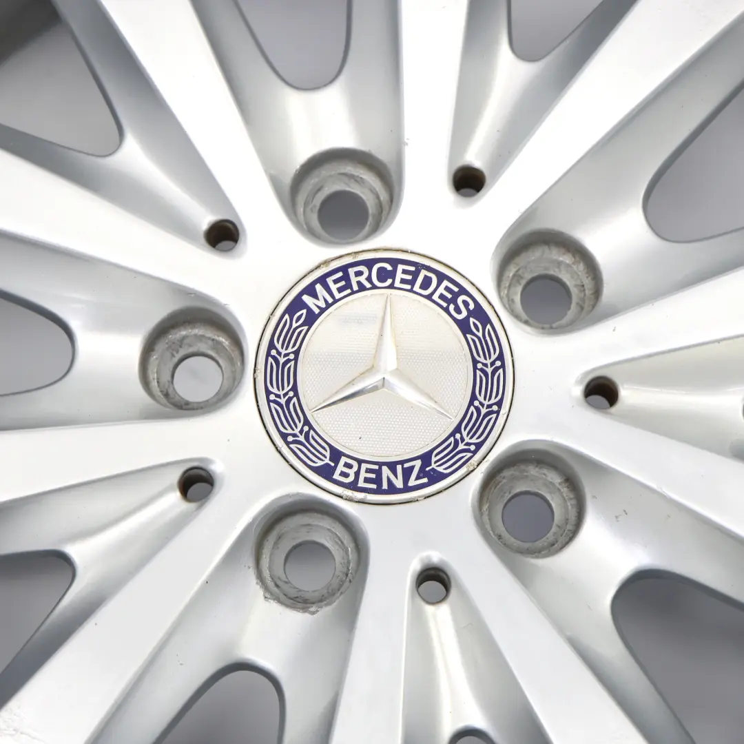 Mercedes W176 W246 Llanta aleación plateada 10 radios 16" ET:49 6,5J - SKU A2464010202-2 - Número de pieza A2464010202