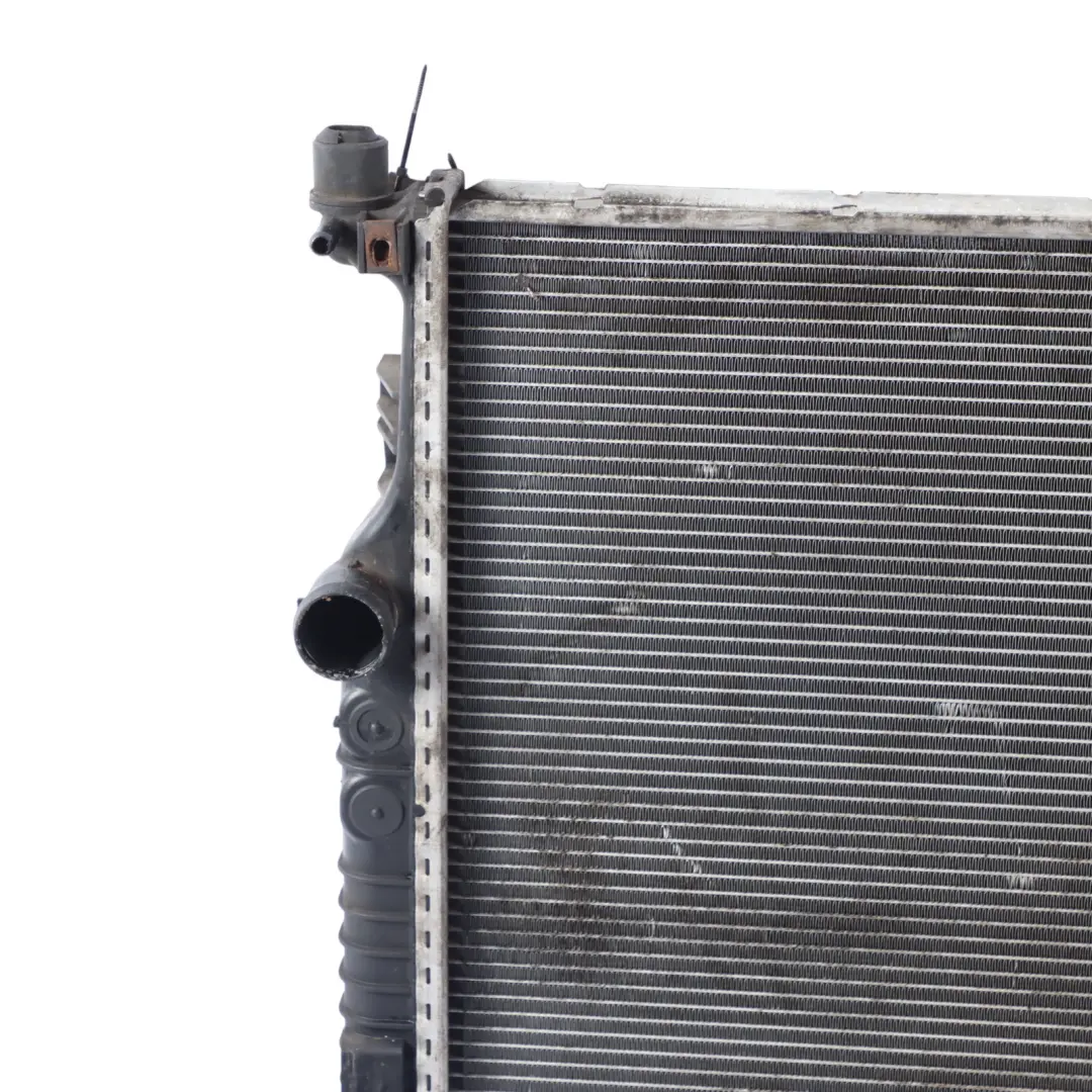 R251 Radiateur Refroidissement Moteur Diesel pour Mercedes W164 à propos du numéro de pièce A2515000803 Mercedes W164 R251 Radiateur Refroidissement Moteur Diesel - SKU A2515000803 - Numéro de pièce A2515000803