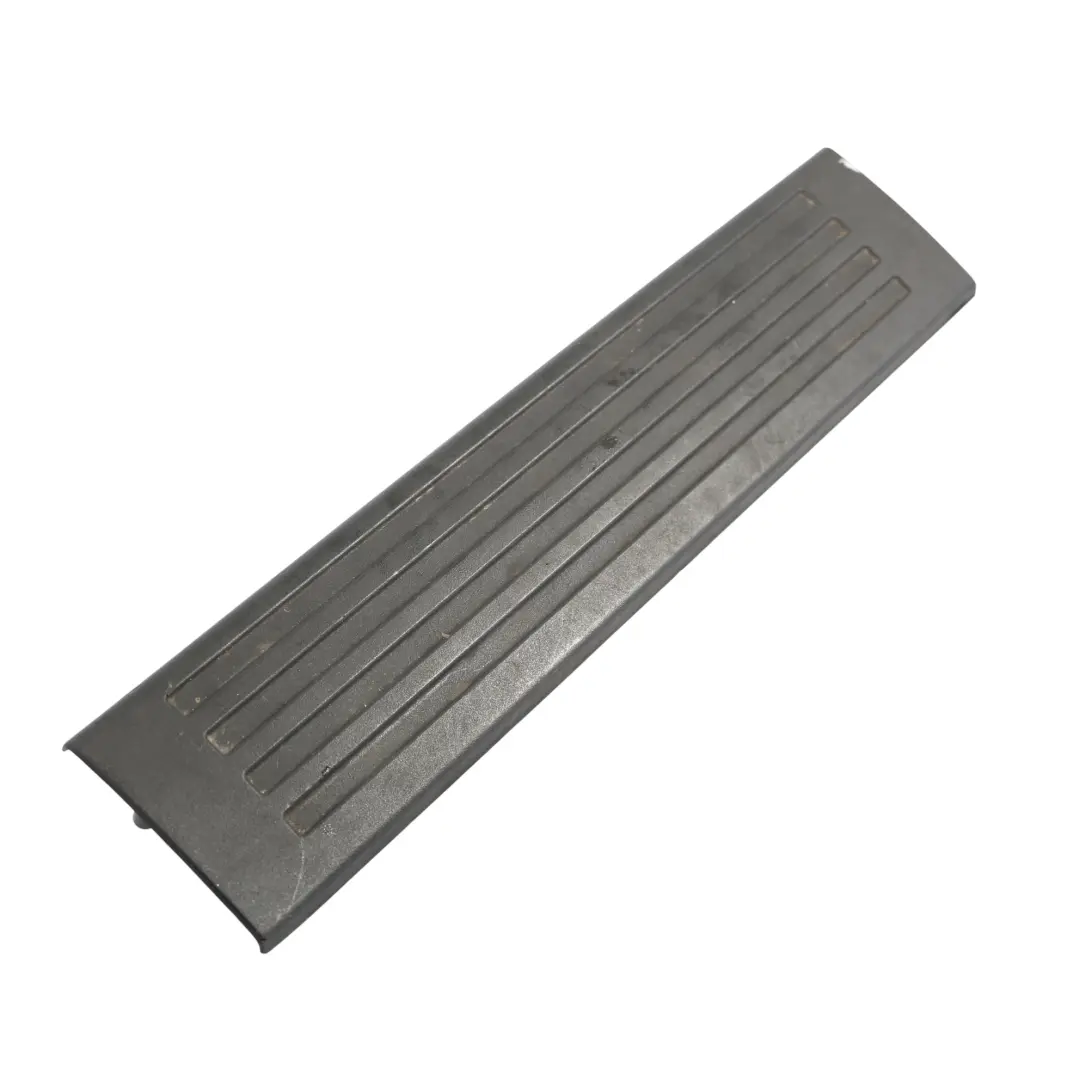 Mercedes W251 Seuil Entrée Garniture Intérieure Avant Gauche Noir - SKU A2516860036 - Numéro de pièce A2516860036