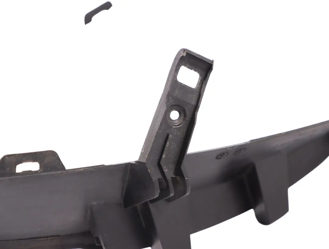 Junta De La Carcasa Del Faro Delantero Derecho para Mercedes GLC X253 con número de pieza A2538260200 Mercedes GLC X253 Junta De La Carcasa Del Faro Delantero Derecho - SKU A2538260200 - Número de pieza A2538260200