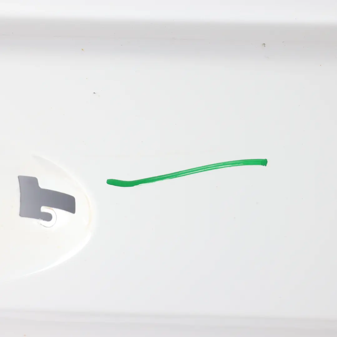 Door Front Right O/S V-Class Arctic White - 9147 to Mercedes Vito W447 with Part number A4477206700 Mercedes Vito W447 Door Front Right O/S V-Class Arctic White - 9147 - SKU A4477206700-ARW - Part number A4477206700