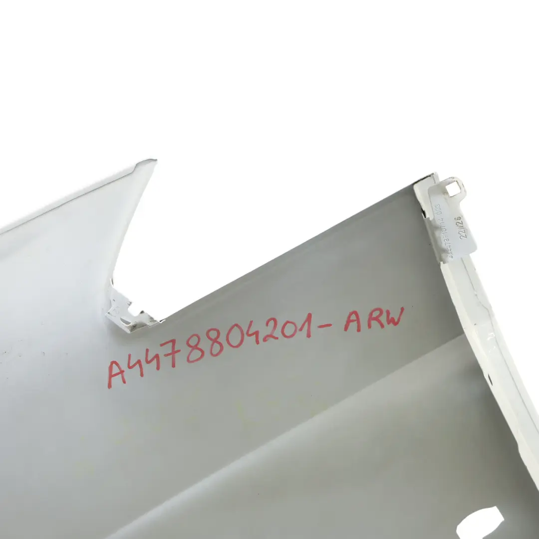 Kotflügel Vorne Rechts Arctic White - 9147 für Mercedes Vito W447 mit Teilenummer A4478804201 Mercedes Vito W447 Kotflügel Vorne Rechts Arctic White - 9147 - SKU A4478804201-ARW - Teilenummer A4478804201