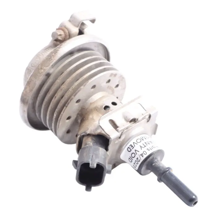 W470 Ad Blue Injector Additive Nozzle Injection to Mercedes with Part number A4704907100 Mercedes W470 Ad Blue Injector Additive Nozzle Injection - SKU A4704907100 - Part number A4704907100