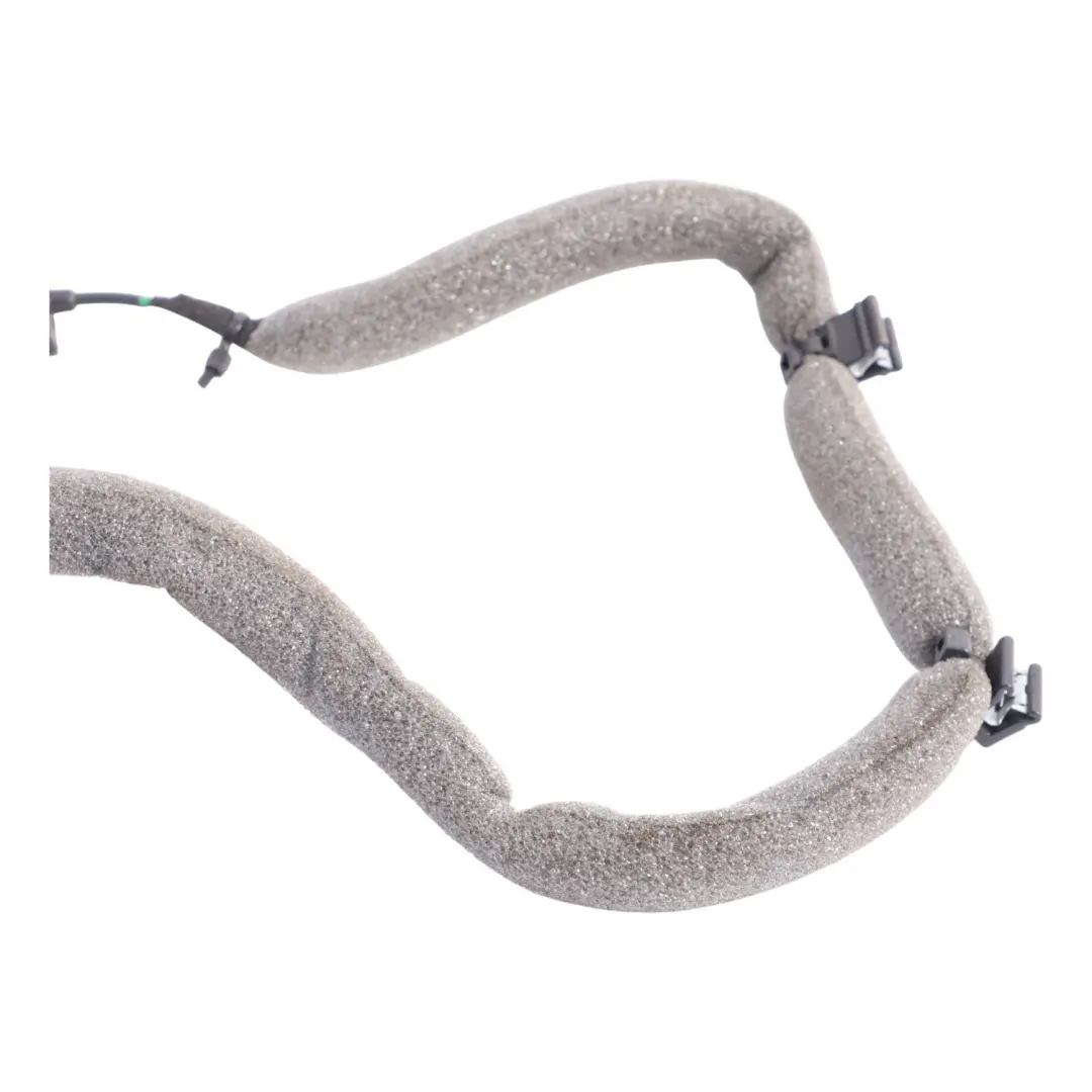 W470 Tele Aid Notrufsystem Antenne für Mercedes mit Teilenummer A4709054701 Mercedes W470 Tele Aid Notrufsystem Antenne - SKU A4709054701 - Teilenummer A4709054701