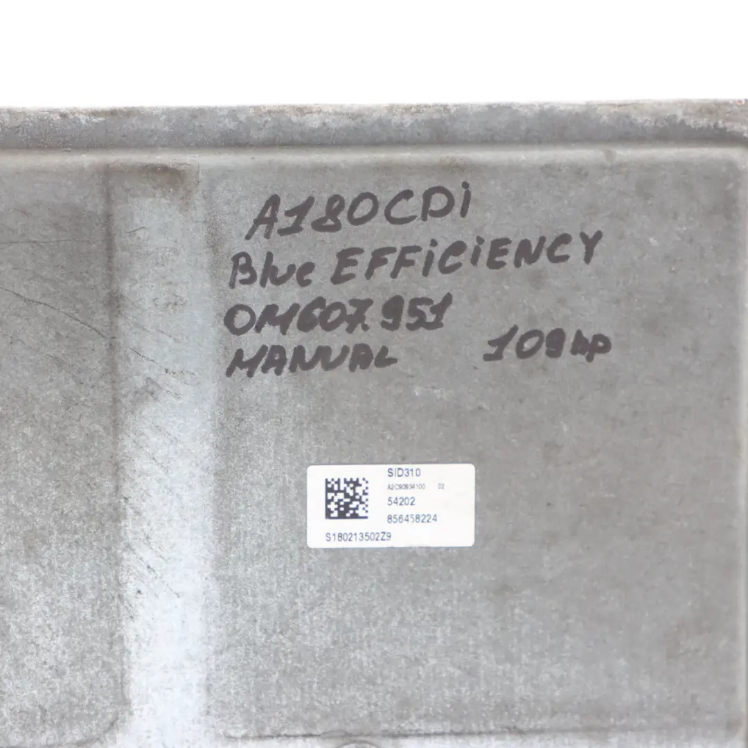 Mercedes W176 A180 CDI OM607.951 BE 109HP Moteur ECU Boite Manuelle - SKU A6079002200-5 - Numéro de pièce A6079002200