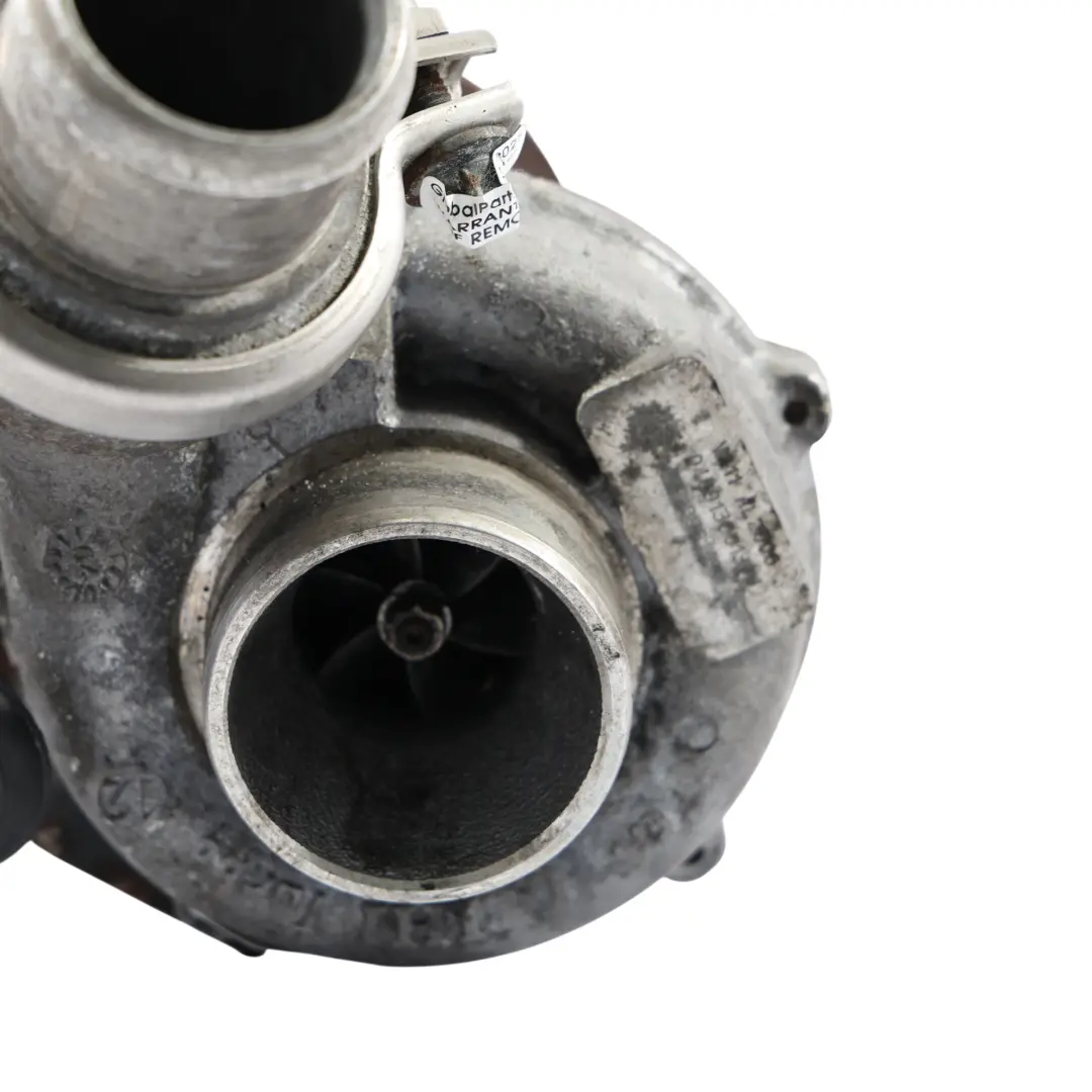 Turbocompresor Mercedes Sprinter W903 2.2 CDI Diesel Turbocompresor para con número de pieza A6110961499 Turbocompresor Mercedes Sprinter W903 2.2 CDI Diesel Turbocompresor - SKU A6110961499 - Número de pieza A6110961499