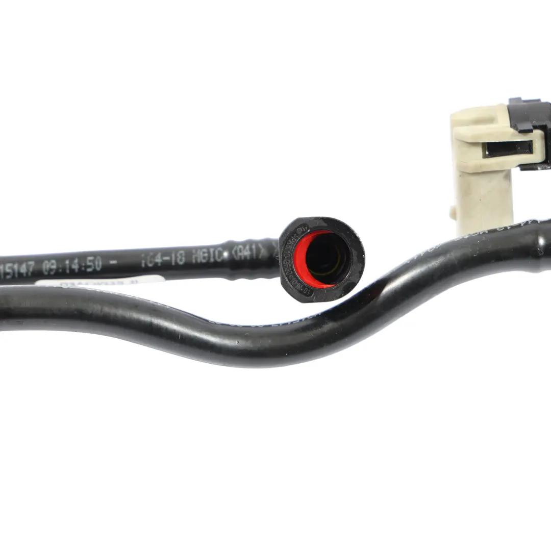 OM622 Diesel Linea Ritorno Carburante Tubo Flessibile per Mercedes W447 con numero di parte A6220700132 Mercedes W447 OM622 Diesel Linea Ritorno Carburante Tubo Flessibile - SKU A6220700132 - Numero di parte A6220700132