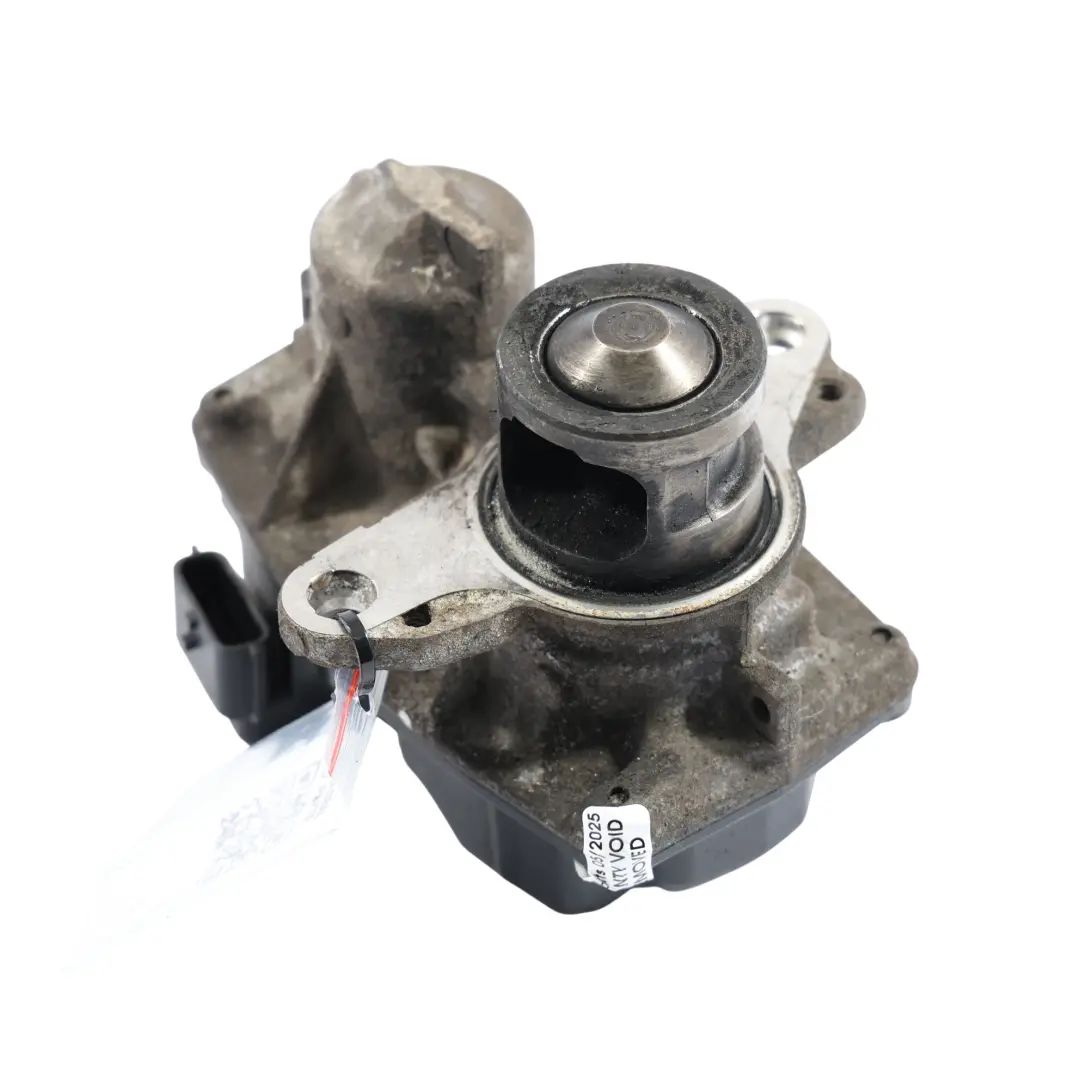 Silnik Diesla Zawór Chłodnicy EGR do Mercedes W447 111 CDI o numerze A6261400800 Mercedes W447 111 CDI Silnik Diesla Zawór Chłodnicy EGR - SKU A6261400800 - Numer Części A6261400800