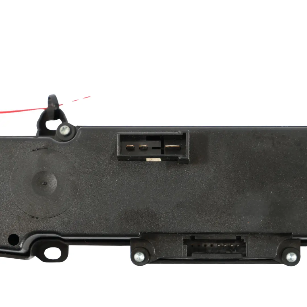 Panel Przełączników Deski Rozdzielczej do Mercedes Vito W639 o numerze A639545107 Mercedes Vito W639 Panel Przełączników Deski Rozdzielczej - SKU A639545107 - Numer Części A639545107