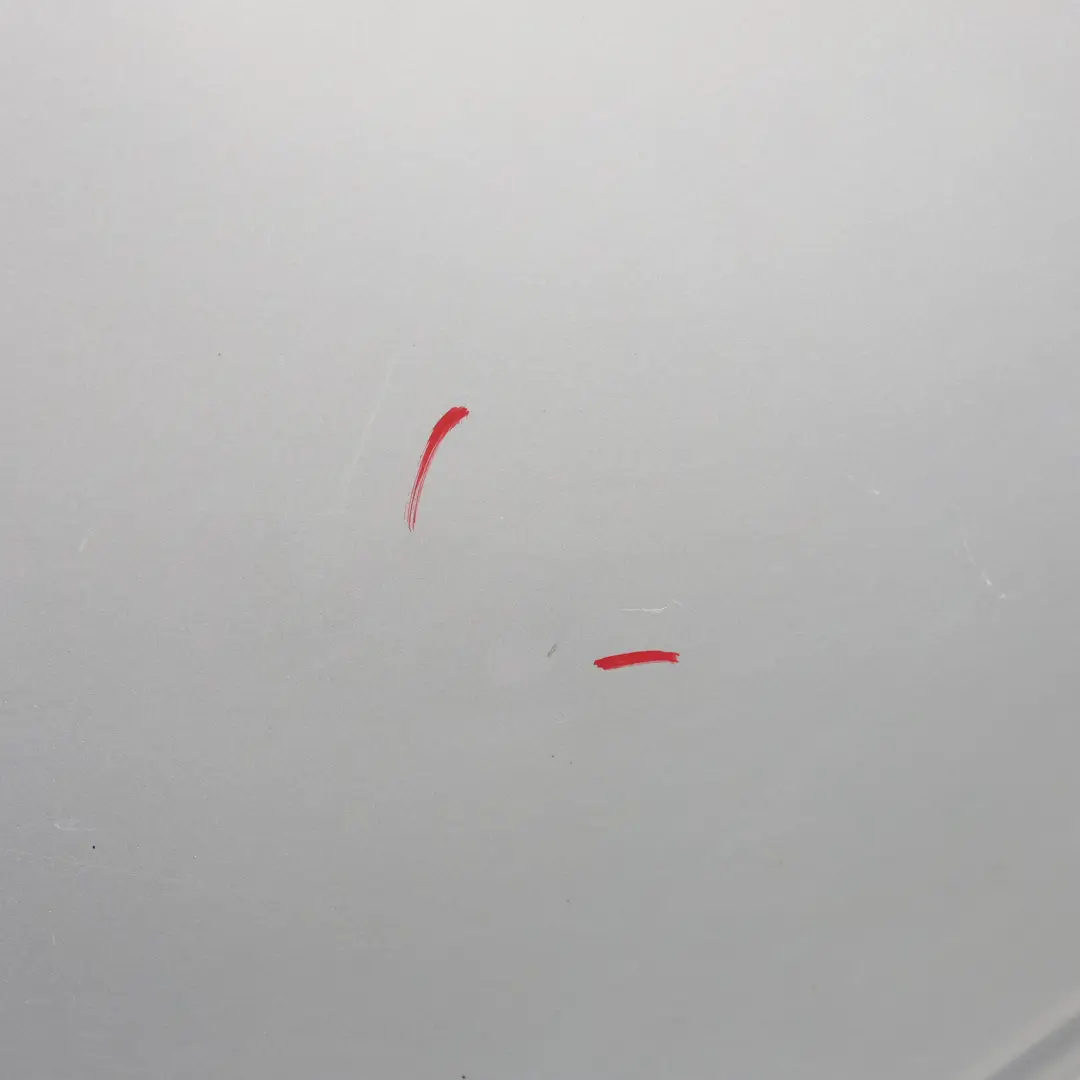 Błotnik Prawy Przedni Brilliant Silver Srebrny Metallic 9744 do Mercedes W639 o numerze A6396305407 Mercedes W639 Błotnik Prawy Przedni Brilliant Silver Srebrny Metallic 9744 - SKU A6396305407-BRS - Numer Części A6396305407