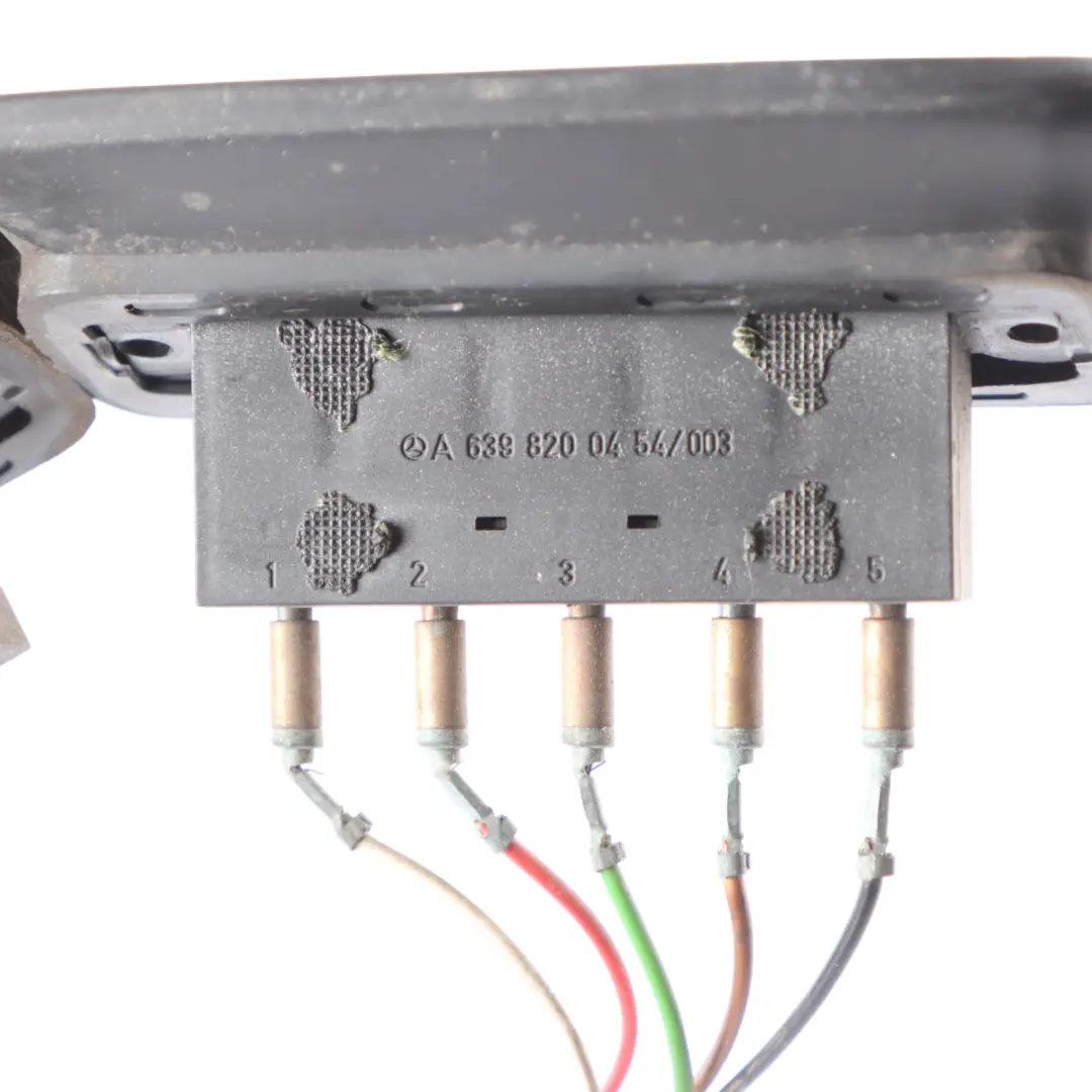 Interruttore Porte Scorrevoli Destra per Mercedes Vito Viano W639 con numero di parte A6398200454 Mercedes Vito Viano W639 Interruttore Porte Scorrevoli Destra - SKU A6398200454 - Numero di parte A6398200454