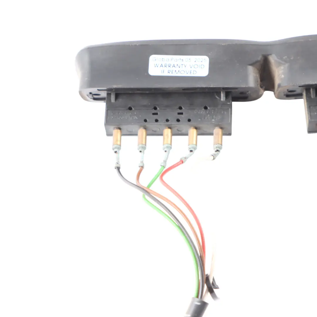 Schalter Seitliche Schiebetüren Rechts für Mercedes Vito Viano W639 mit Teilenummer A6398200454 Mercedes Vito Viano W639 Schalter Seitliche Schiebetüren Rechts - SKU A6398200454 - Teilenummer A6398200454