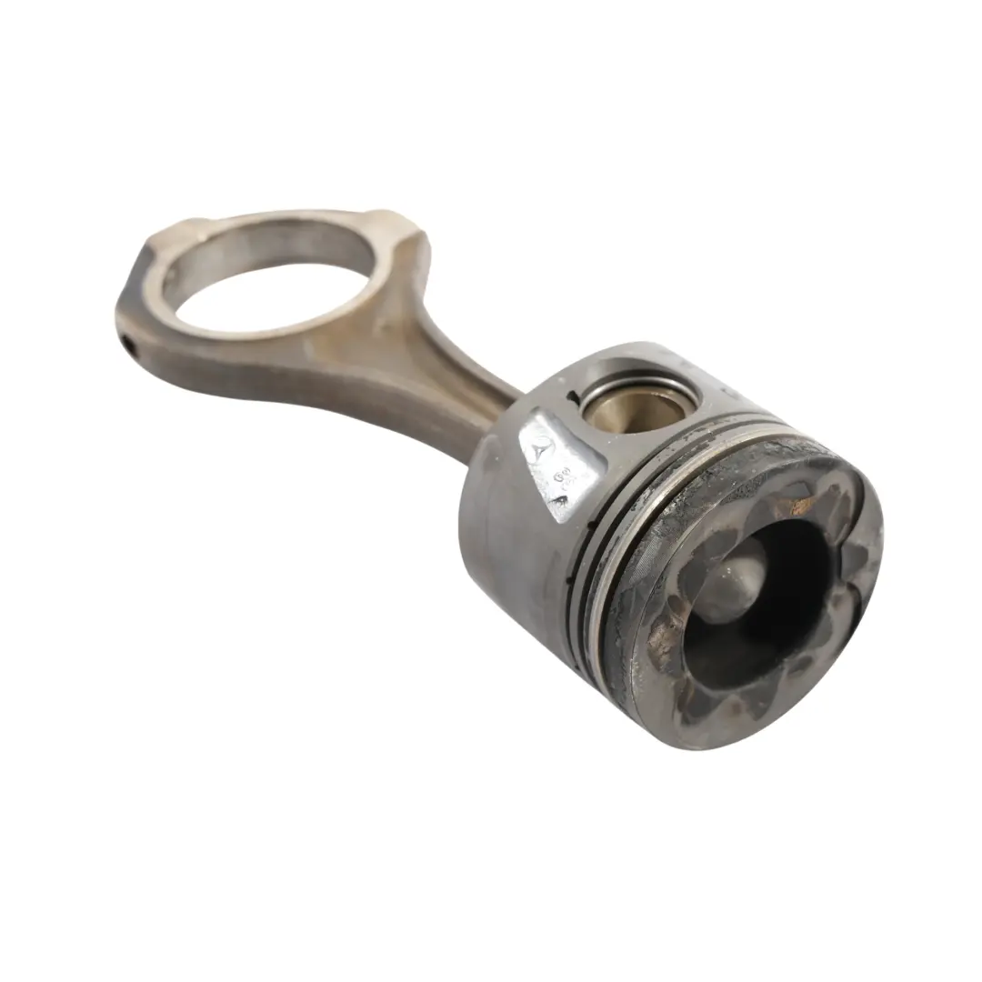 Connecting Rod Mercedes W204 W207 Piston Conrod Diesel OM642 to Engine with Part number A6420305817 Engine Connecting Rod Mercedes W204 W207 Piston Conrod Diesel OM642 - SKU A6420305817 - Part number A6420305817