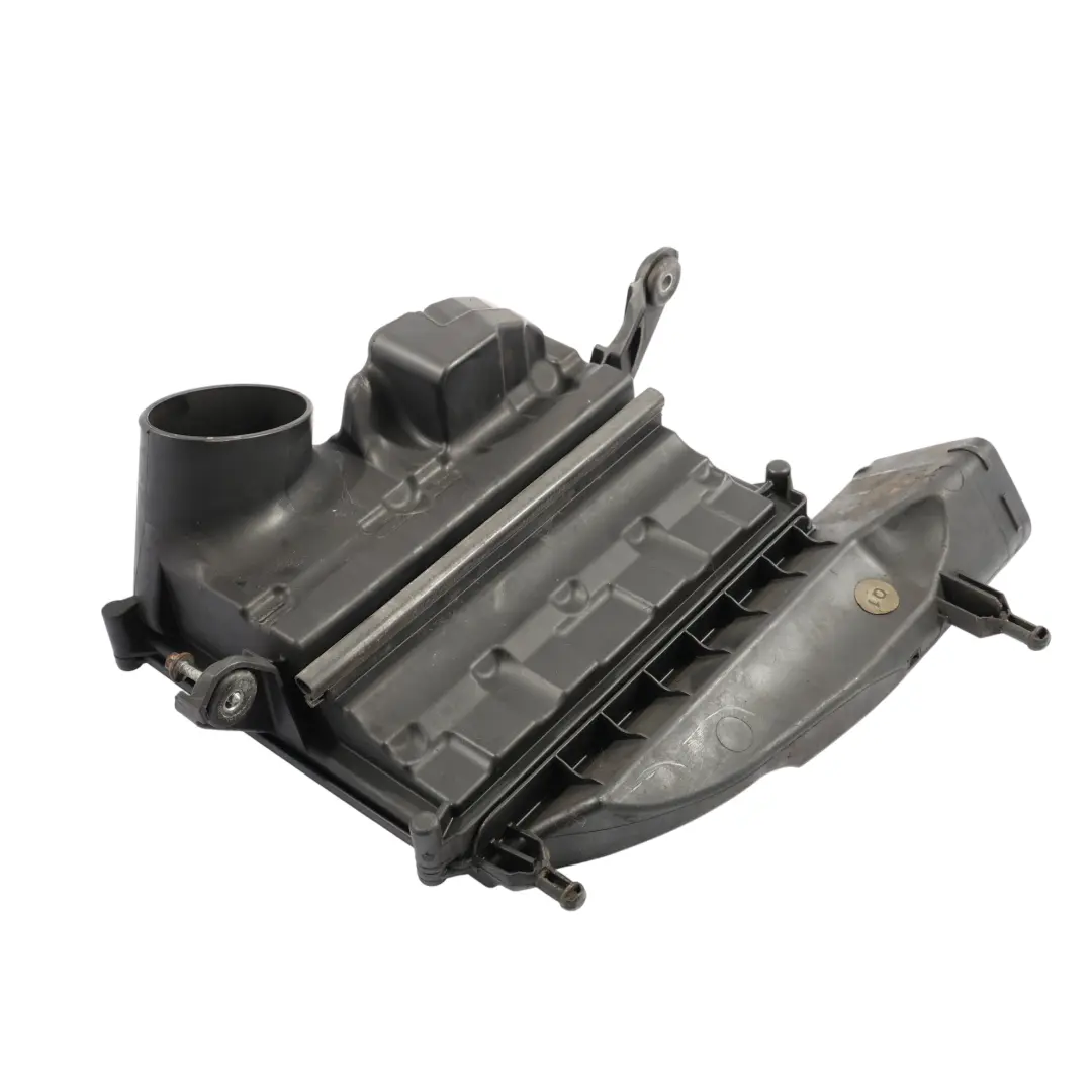W219 Boîtier De Filtre À Air Diesel pour Mercedes ML W164 à propos du numéro de pièce A6420940304 Mercedes ML W164 W219 Boîtier De Filtre À Air Diesel - SKU A6420940304 - Numéro de pièce A6420940304