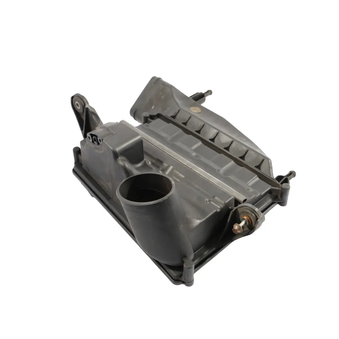 Filter Box Mercedes ML W164 W219 Diesel Housing Cover to Air with Part number A6420940304 Air Filter Box Mercedes ML W164 W219 Diesel Housing Cover - SKU A6420940304 - Part number A6420940304
