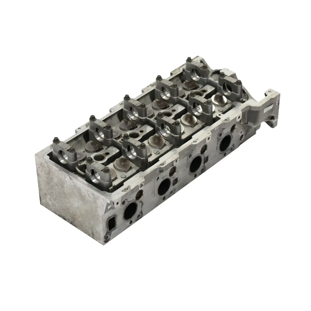 Zylinderkopfdeckel für Mercedes W906 311 CDI Diesel Motor mit Teilenummer A6460101420 Mercedes W906 311 CDI Diesel Motor Zylinderkopfdeckel - SKU A6460101420 - Teilenummer A6460101420