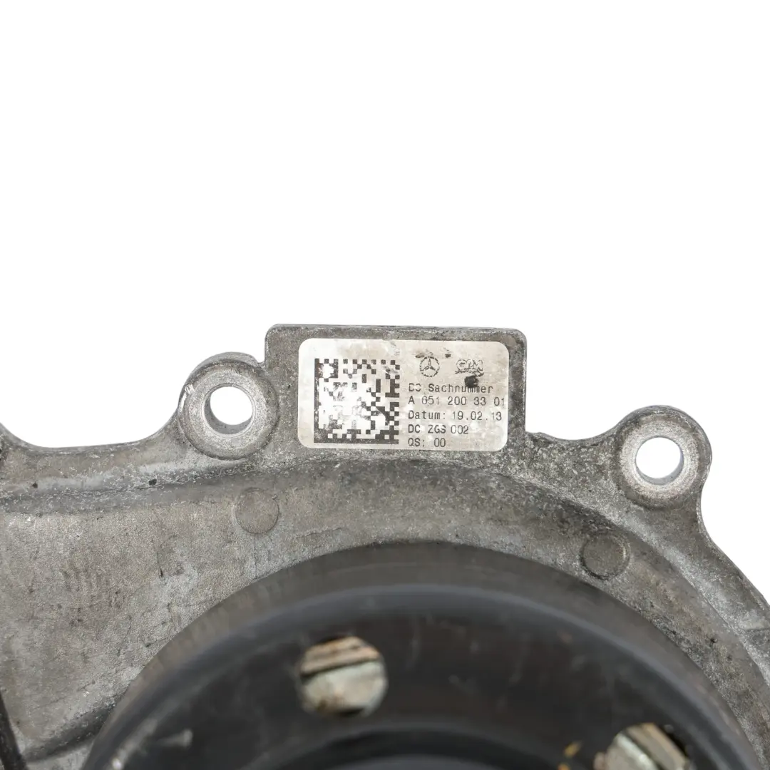 Pompe À Eau De Refroidissement Diesel OM651 pour Mercedes Vito W639 à propos du numéro de pièce A6512003301 Mercedes Vito W639 Pompe À Eau De Refroidissement Diesel OM651 - SKU A6512003301 - Numéro de pièce A6512003301