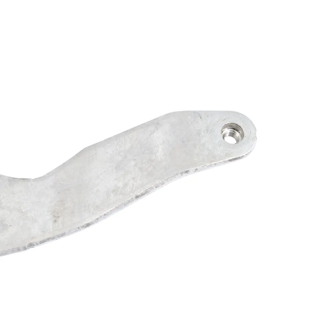 Support De Turbocompresseur OM654 pour Mercedes W177 W205 à propos du numéro de pièce A6540908801 Mercedes W177 W205 Support De Turbocompresseur OM654 - SKU A6540908801 - Numéro de pièce A6540908801