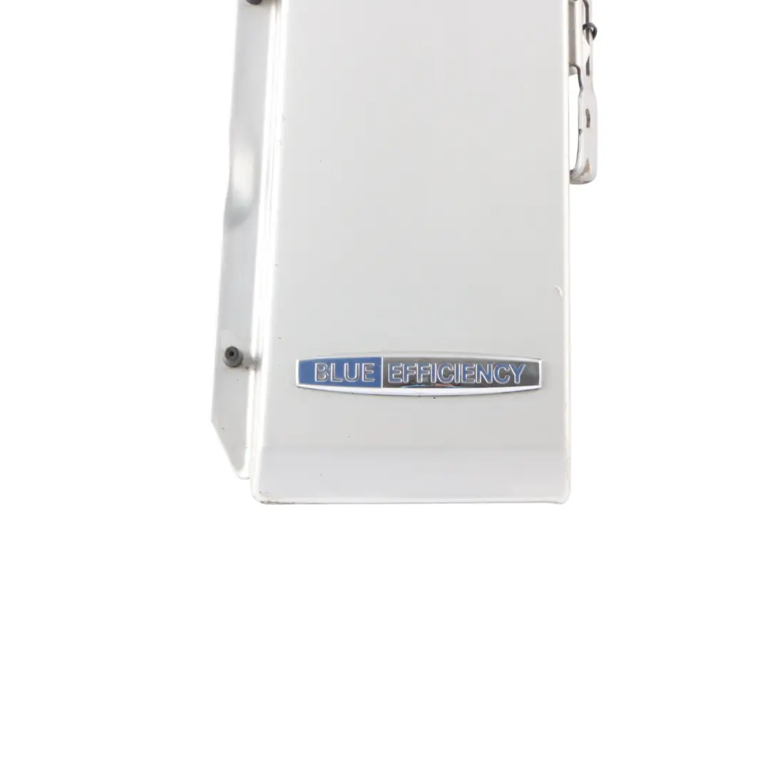 Mercedes W906 Couvercle de bouchon de réservoir carburant Brilliant Silver 9744 - SKU  A9067500004-BRS - Numéro de pièce A9067500004