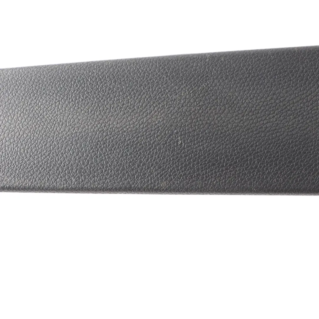 Pannello Rivestimento Superiore Cruscotto per Mercedes Sprinter W910 con numero di parte A9106801300 Mercedes Sprinter W910 Pannello Rivestimento Superiore Cruscotto - SKU A9106801300 - Numero di parte A9106801300