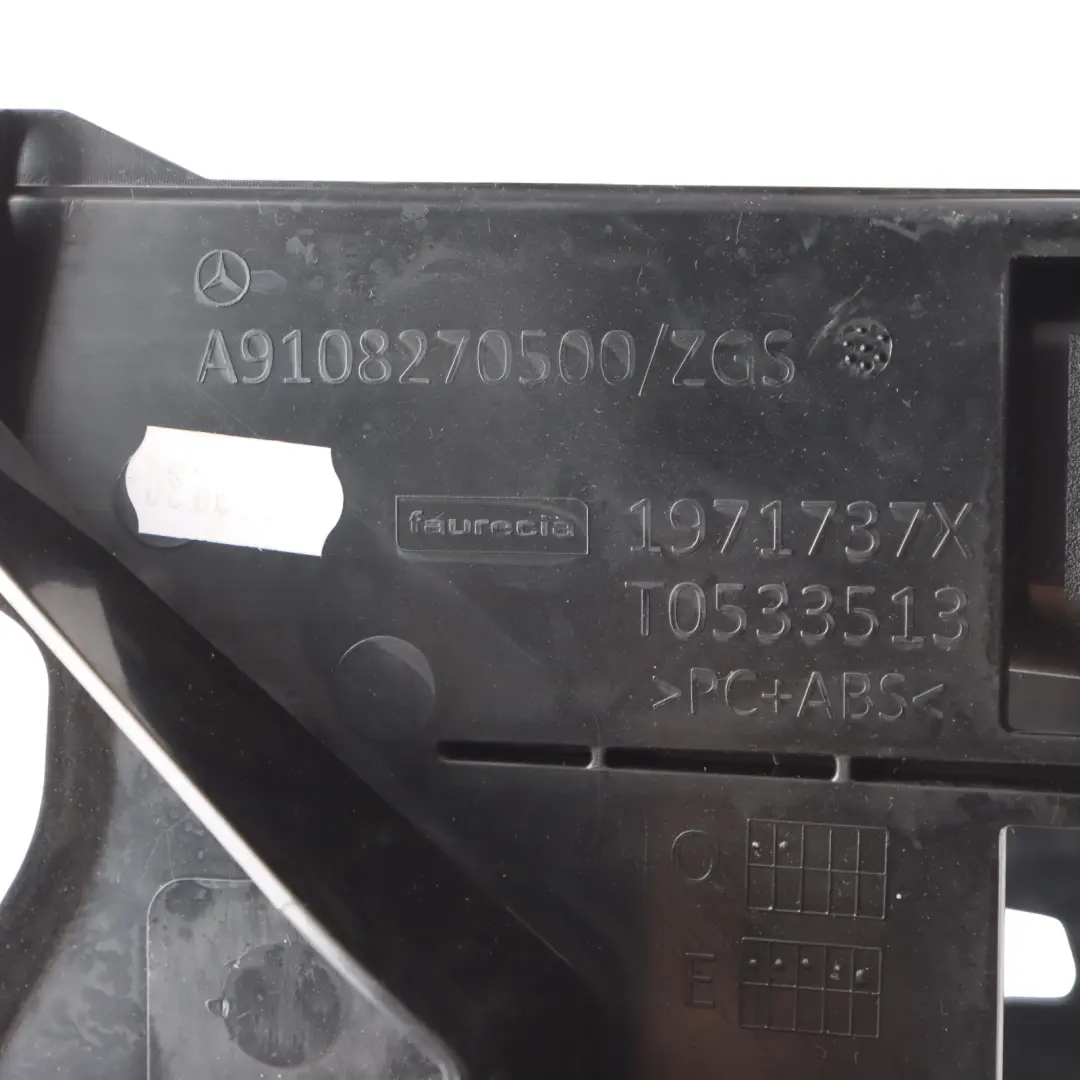 W907 Radio Head Unit Halterung Rahmen Halter für Mercedes Sprinter mit Teilenummer A9108270500 Mercedes Sprinter W907 Radio Head Unit Halterung Rahmen Halter - SKU A9108270500 - Teilenummer A9108270500