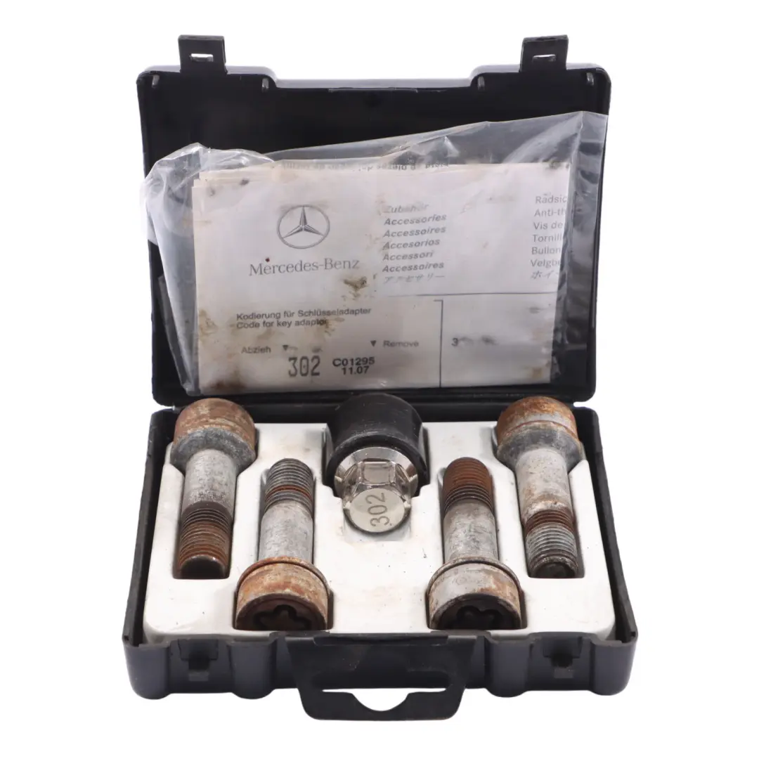 Anti Diebstahl Schrauben Rad Alloy Secure Locks für Mercedes ML W164 mit Teilenummer B66470145 Mercedes ML W164 Anti Diebstahl Schrauben Rad Alloy Secure Locks - SKU B66470145 - Teilenummer B66470145