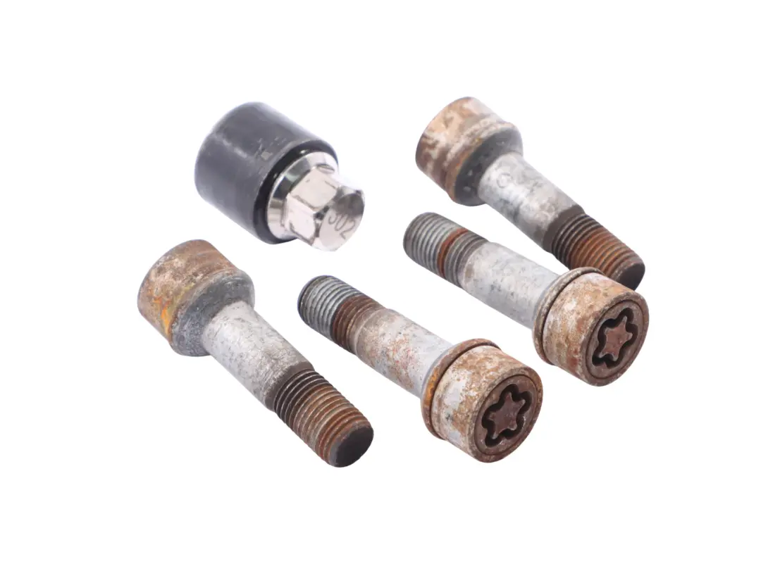 Anti Diebstahl Schrauben Rad Alloy Secure Locks für Mercedes ML W164 mit Teilenummer B66470145 Mercedes ML W164 Anti Diebstahl Schrauben Rad Alloy Secure Locks - SKU B66470145 - Teilenummer B66470145