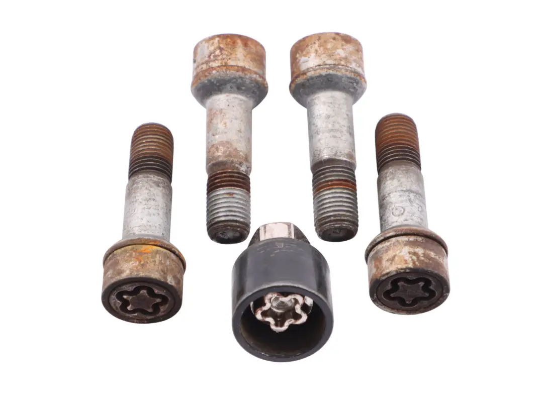 Anti Theft Bolts Wheel Alloy Secure Locks to Mercedes ML W164 with Part number B66470145 Mercedes ML W164 Anti Theft Bolts Wheel Alloy Secure Locks - SKU B66470145 - Part number B66470145