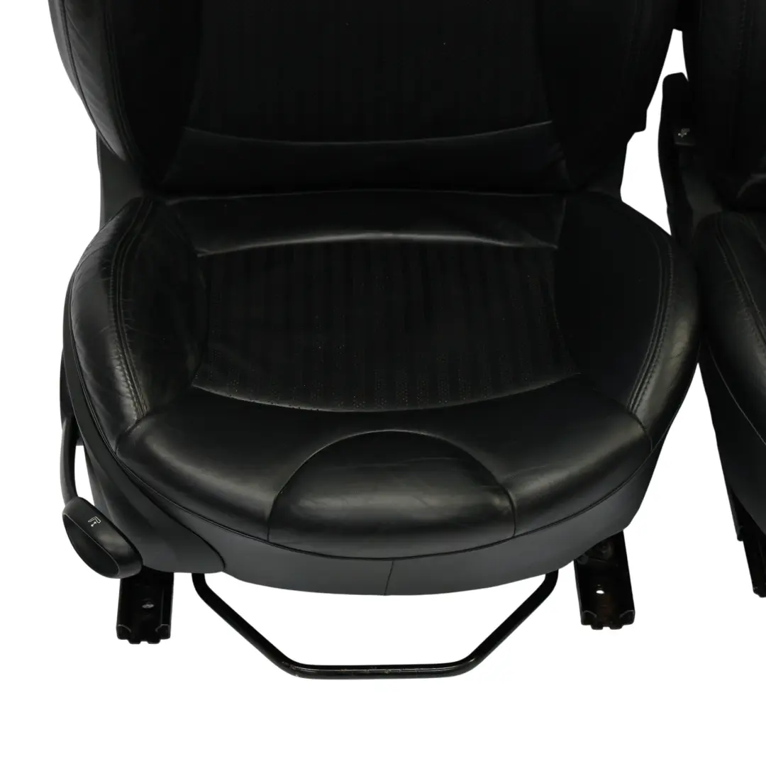 Fotele Fotel Kanapa Czarna Skóra Sport Komplet do Mini Cooper o numerze R56 Mini Cooper Fotele Fotel Kanapa Czarna Skóra Sport Komplet - SKU R56-Sports-Full-Leather-Black-Seats-1 - Numer Części R56